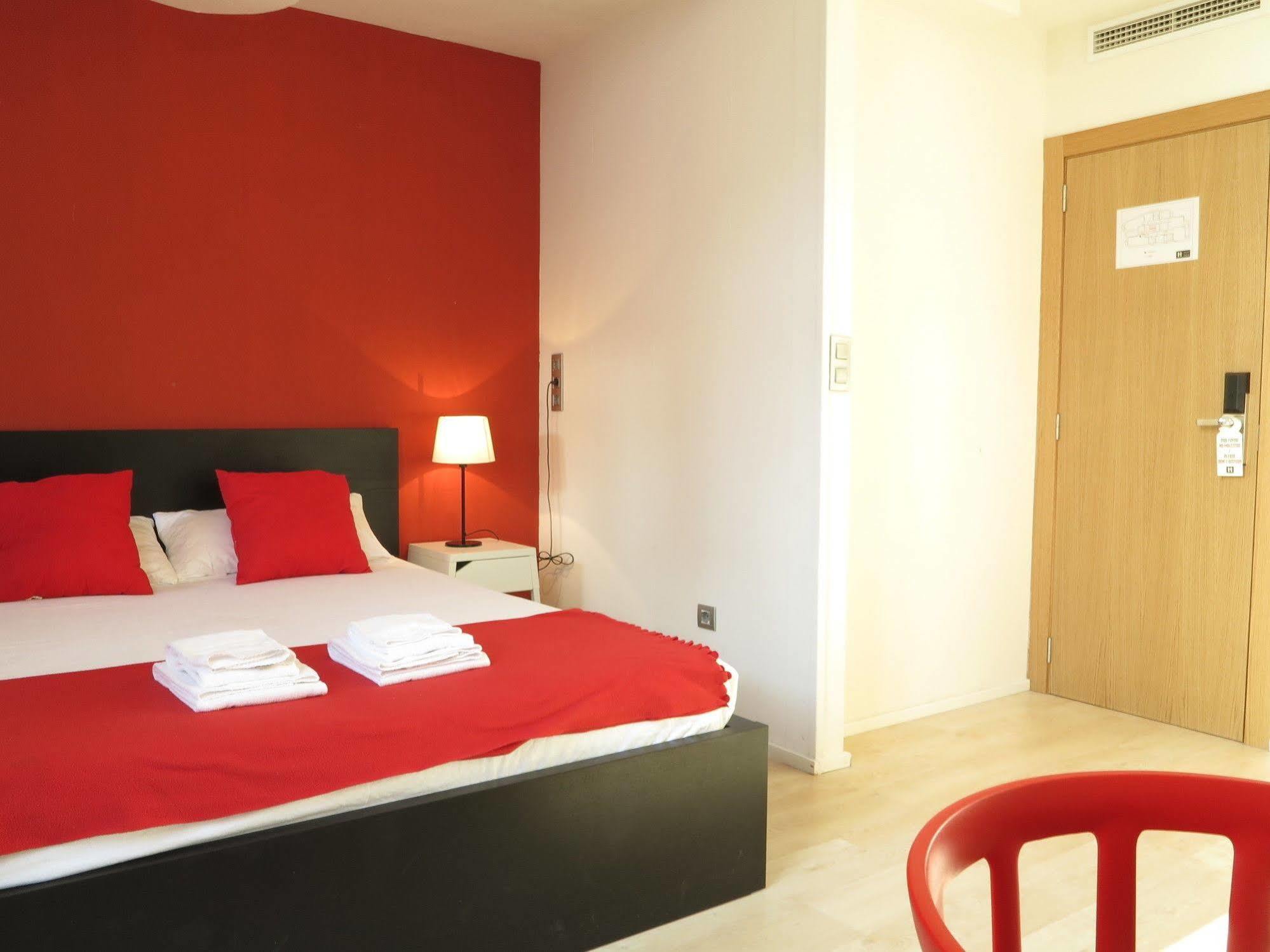 Hulot Guest house 3*