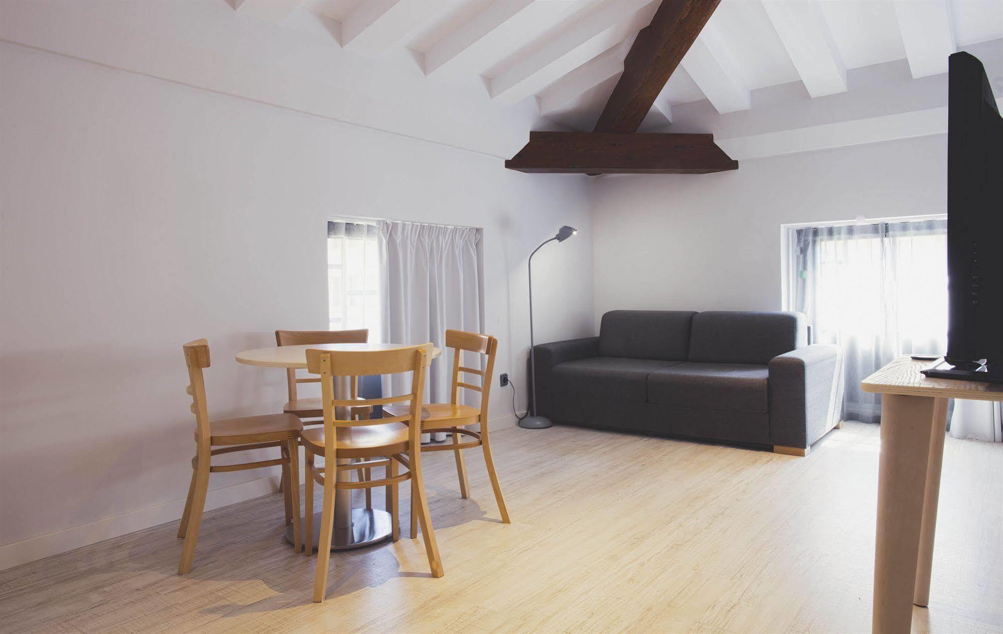 Oliveira Hotel 3*