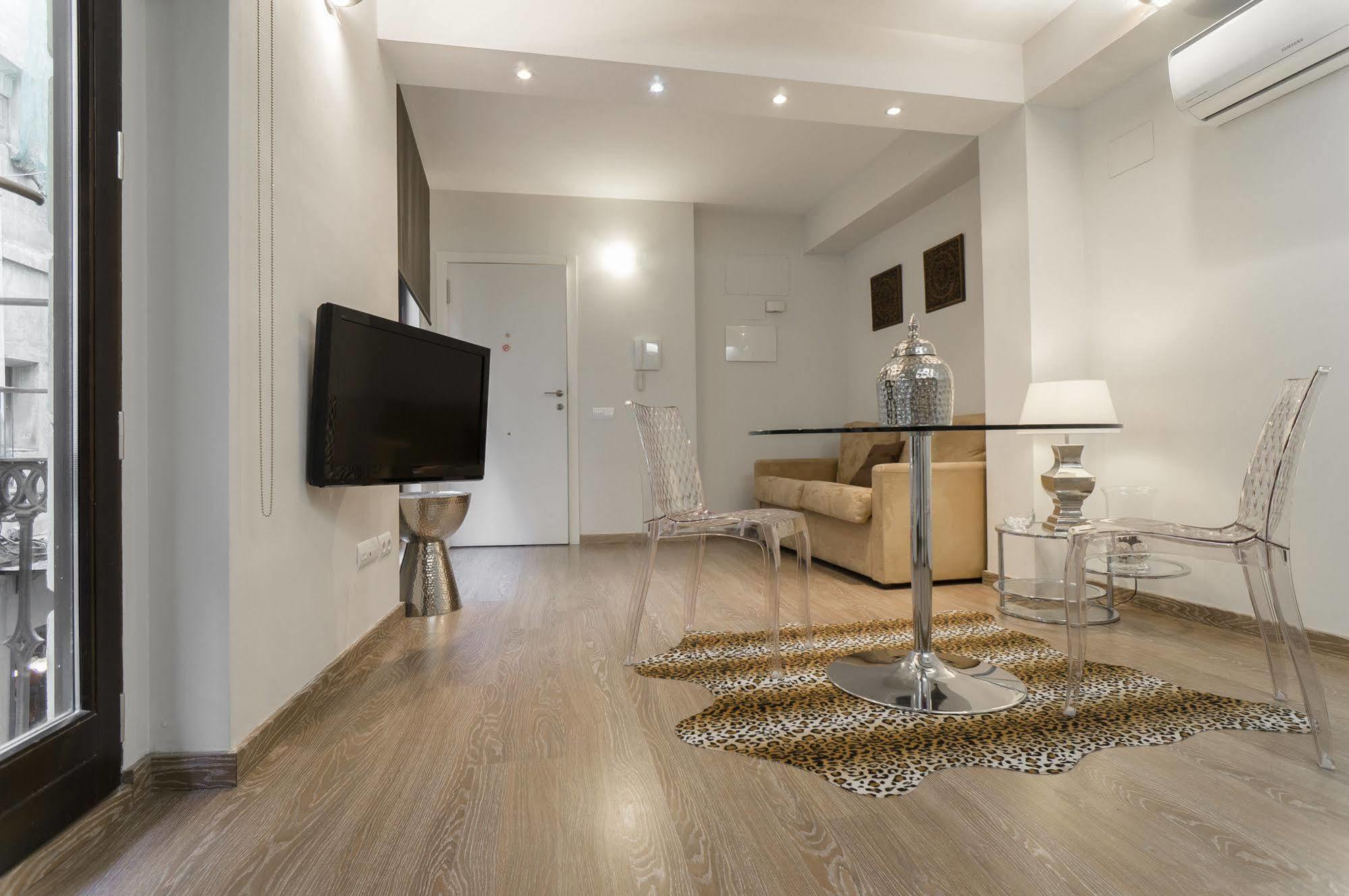 Kirei Sombrereria Apartment