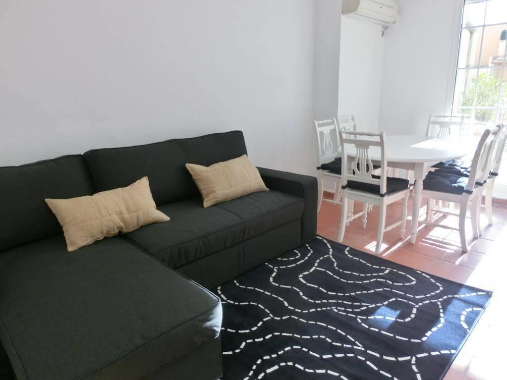 Apartment Total Attics Iii *