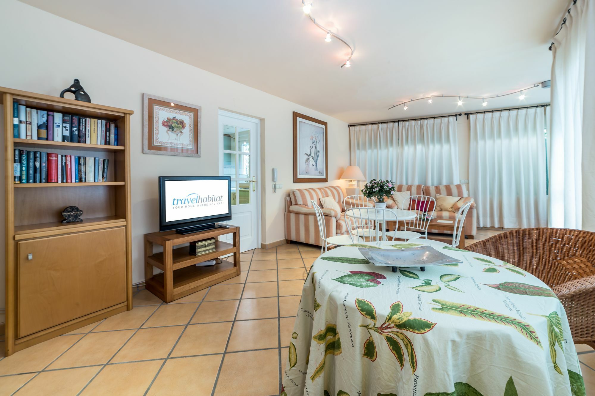 Holiday home Travel Habitat Casa Perellonet