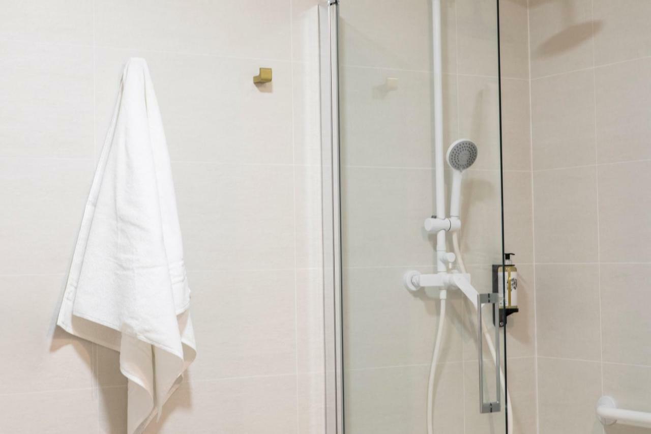 Blanq Comedias Guest house 2*