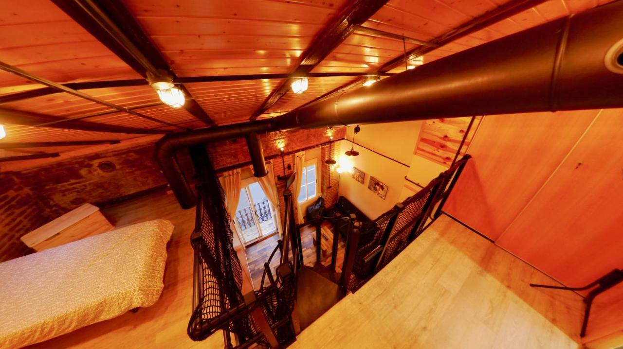 Old Fisherman's House In Malvarrosa Apartment