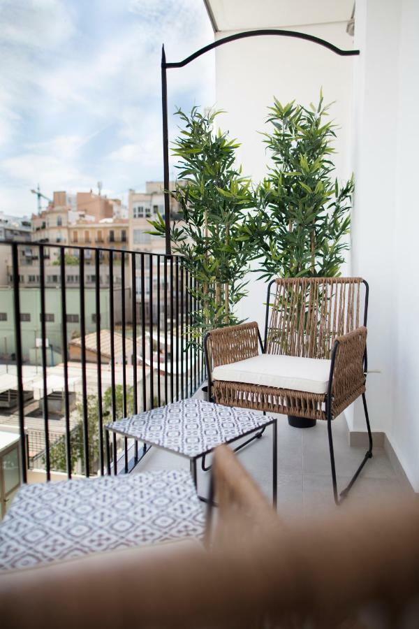 Apartamento Florit Flats - Chic And In A Lively But Quiet Area Walking Distance *