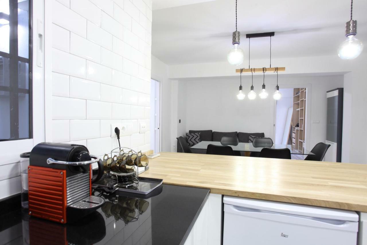 Apartment 5 Senses *