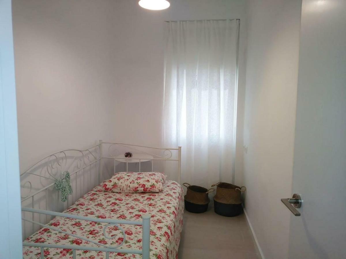 En Corts Flat Apartment