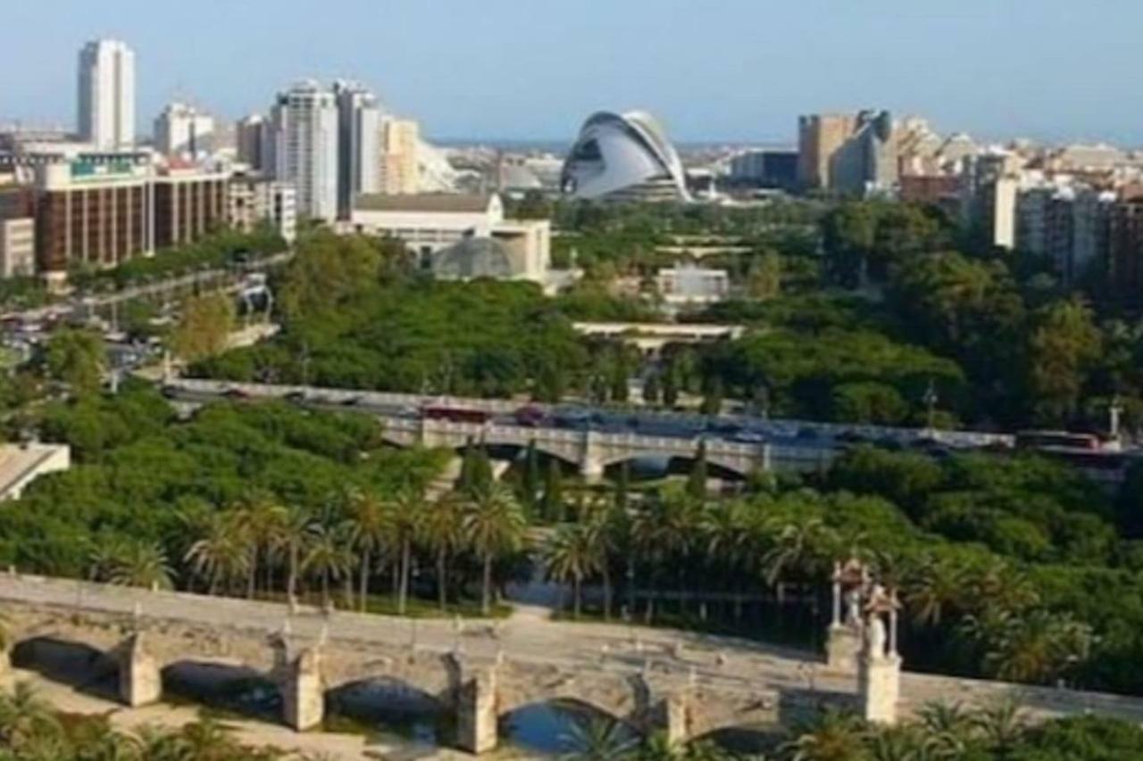 Loft En La Ciudad De Ciencias Y Cerca De La Playa * Valência